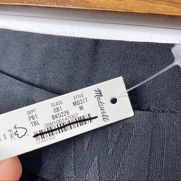 Madewell MWL Allways Pull-On Shorts in Black M Medium - Picture 7 of 8